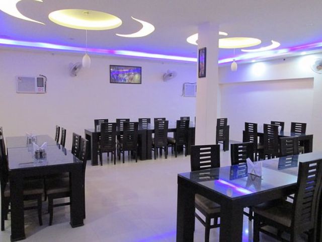 Vantillu Restaurant Paderu
