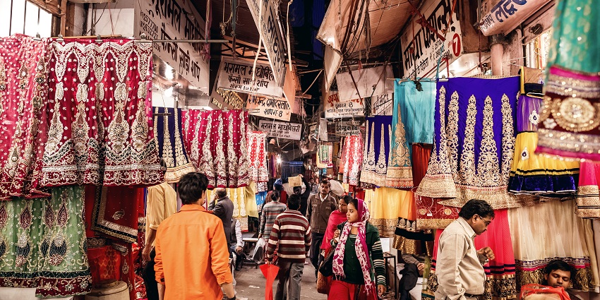Paderu Main Market & Shopping Complex